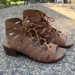 Cityclassified Tan Lace-Up Cutout Sandals